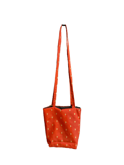 Tote bags by Makan